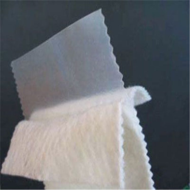 復(fù)合土工膜施工的注意事項有哪些？